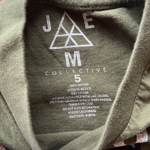 *EUC* JEM Collective/Good in the Woods Green Graphic Cotton Tagless T-shirt / 5 - Picture 4 of 4